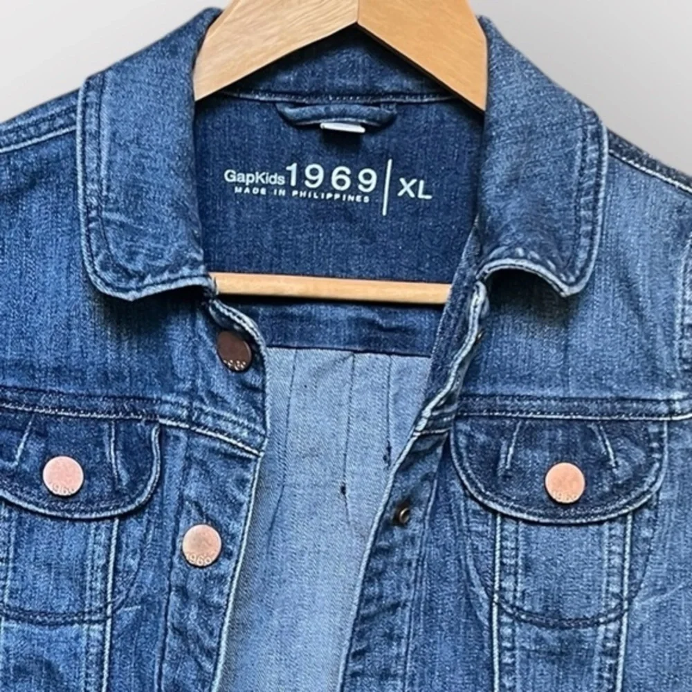 GapKids 1969 Classic Denim Jacket – XL